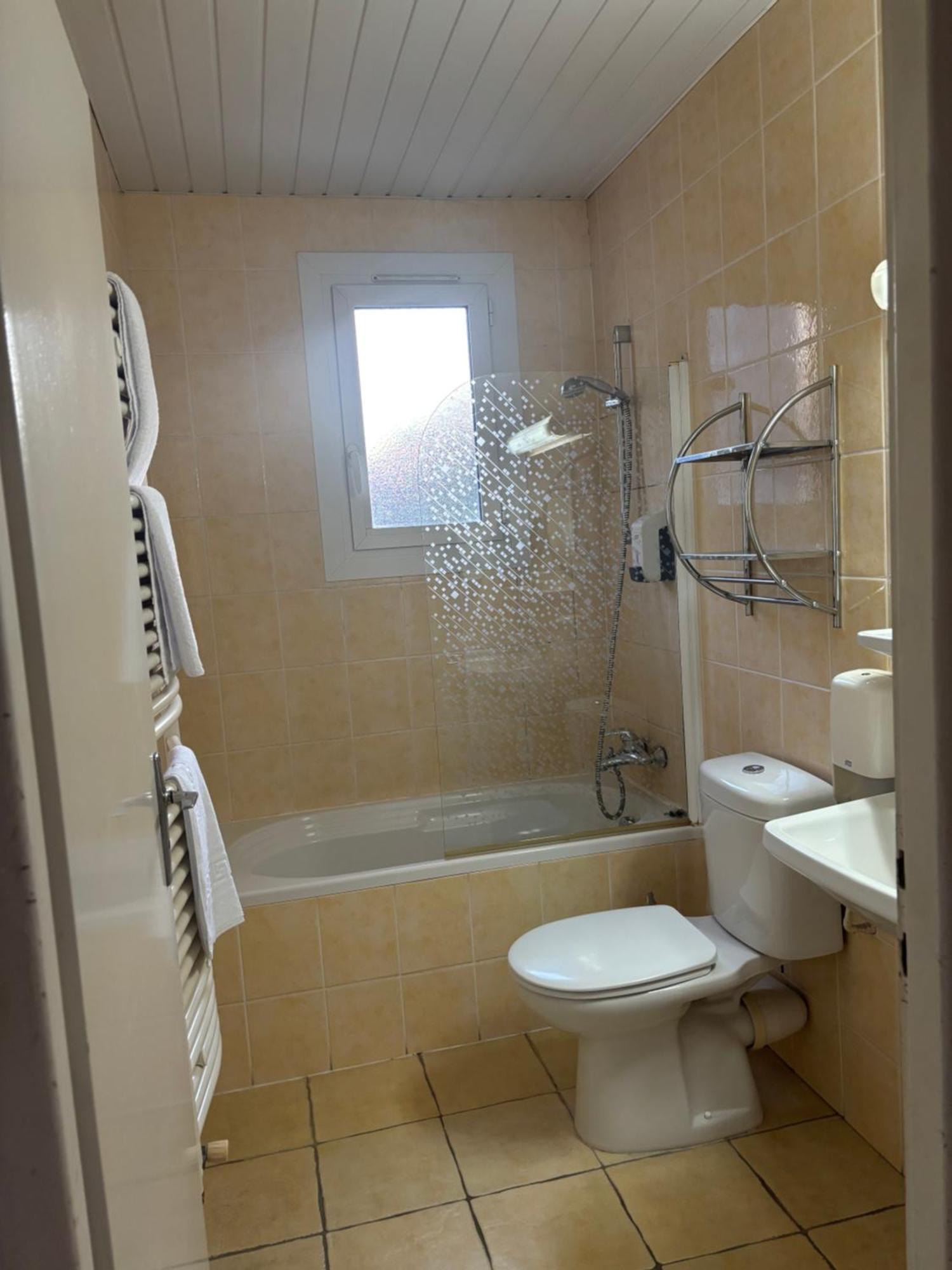 Auberge De Costaroche Albertville Zewnętrze zdjęcie