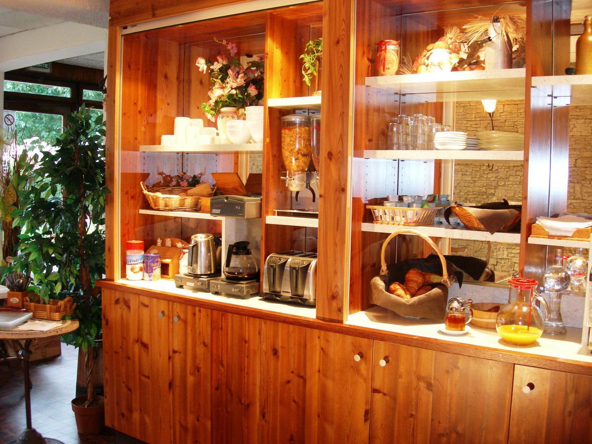 Auberge De Costaroche Albertville Zewnętrze zdjęcie