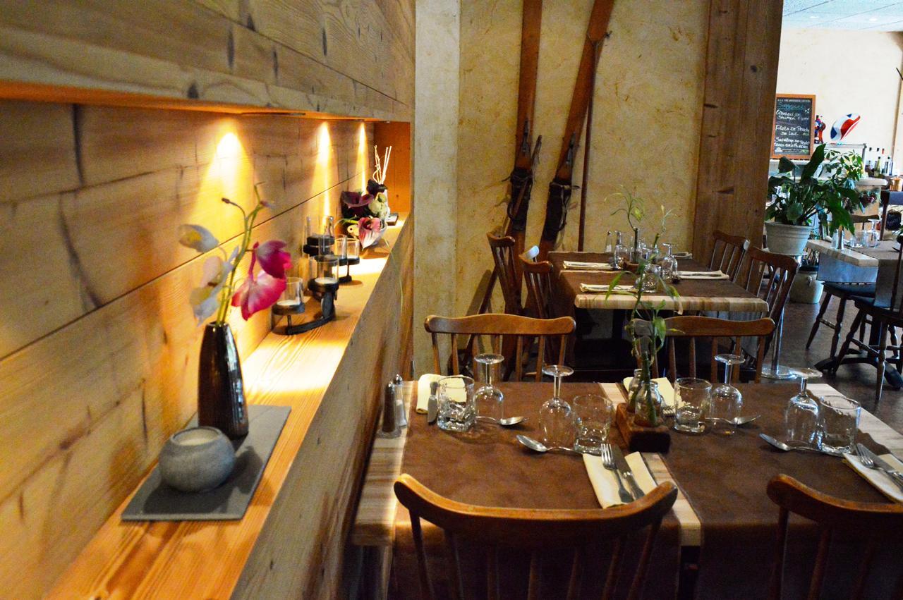 Auberge De Costaroche Albertville Zewnętrze zdjęcie