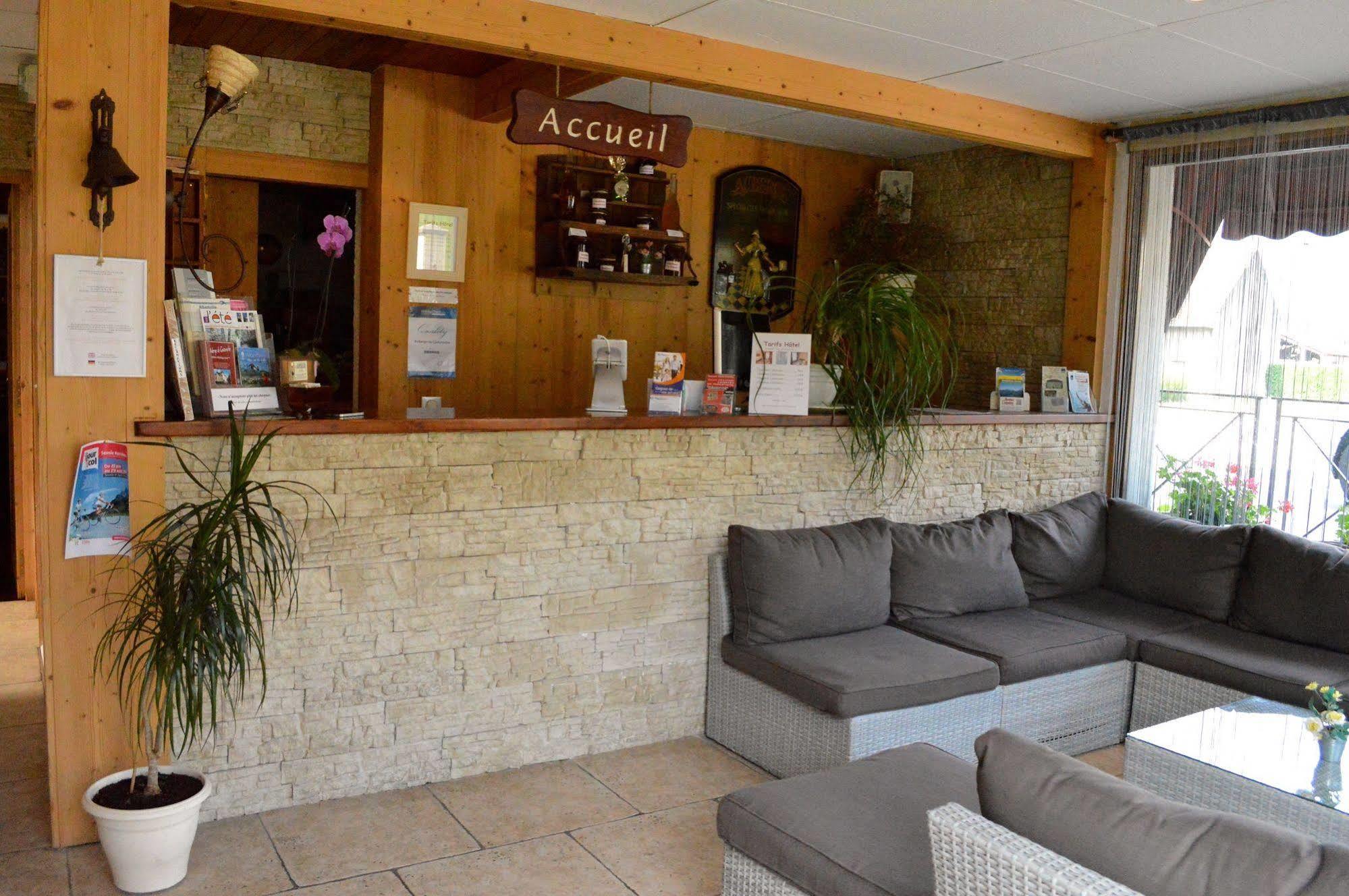 Auberge De Costaroche Albertville Zewnętrze zdjęcie
