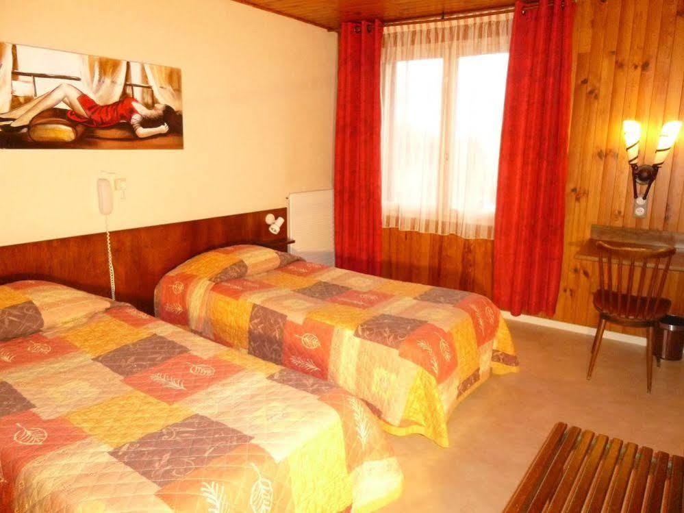 Auberge De Costaroche Albertville Zewnętrze zdjęcie